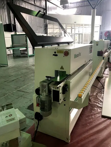 Картинка Автоматический кромкооблицовочный станок WoodTec Compact mini 300