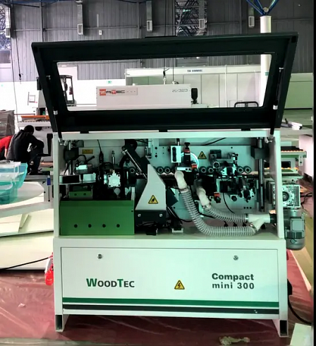 Картинка Автоматический кромкооблицовочный станок WoodTec Compact mini 300